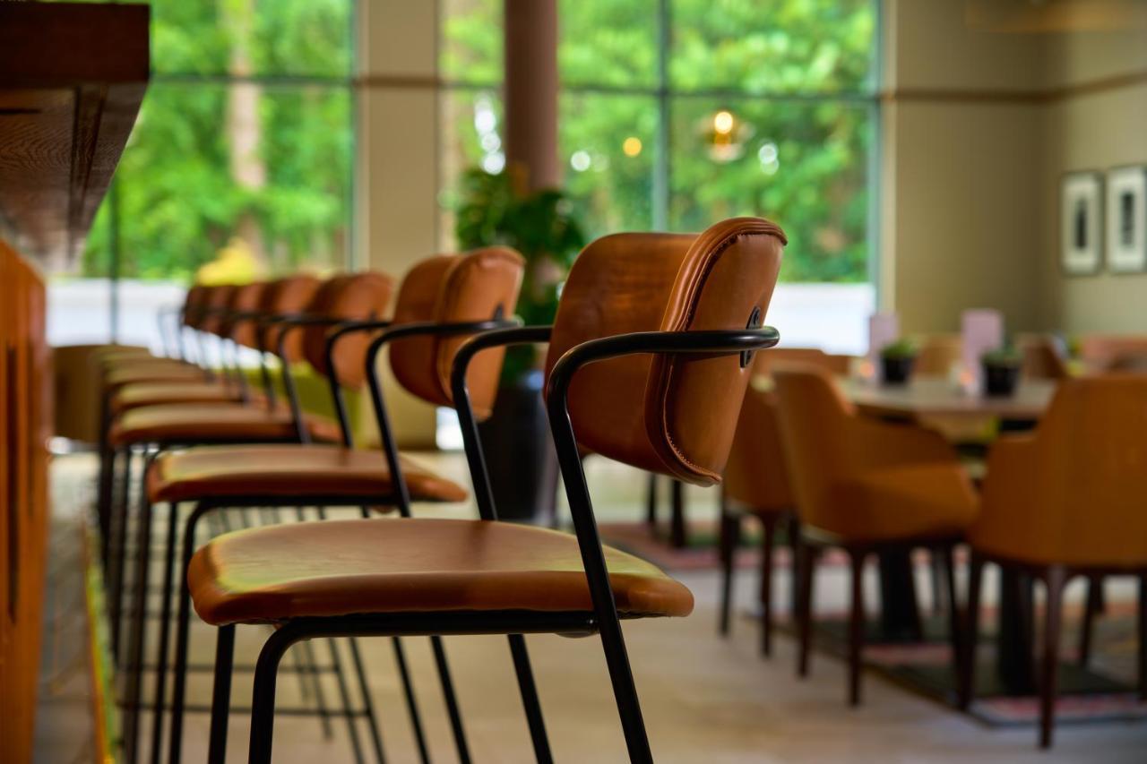 Castlemartyr Resort Hotel Exterior foto Bar stools
