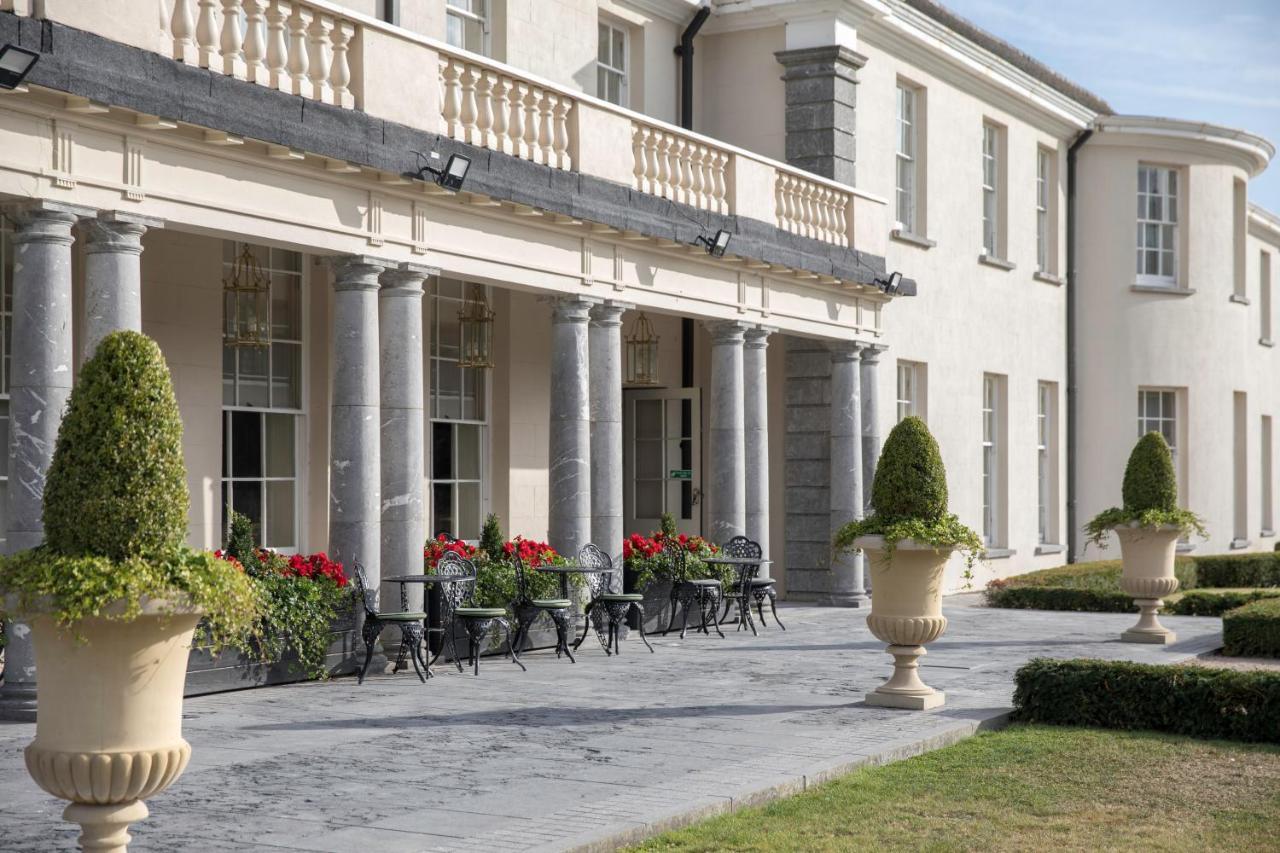 Castlemartyr Resort Hotel Exterior foto The exterior of the hotel